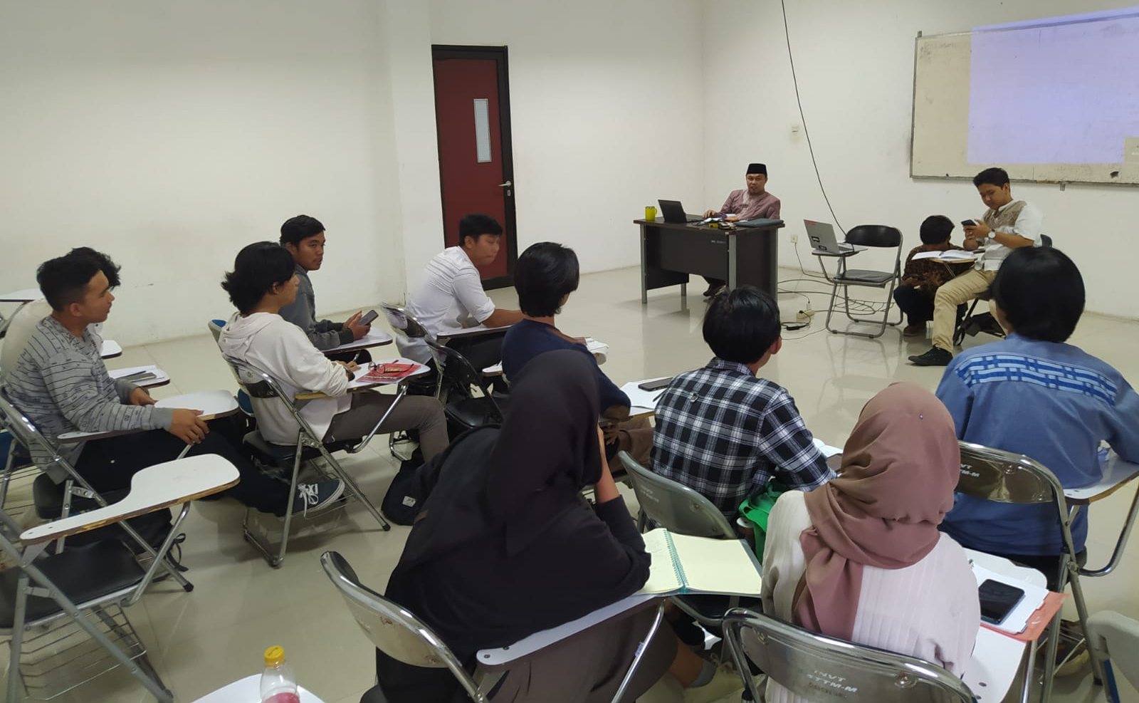 Selasa AIK V Kelas Siang