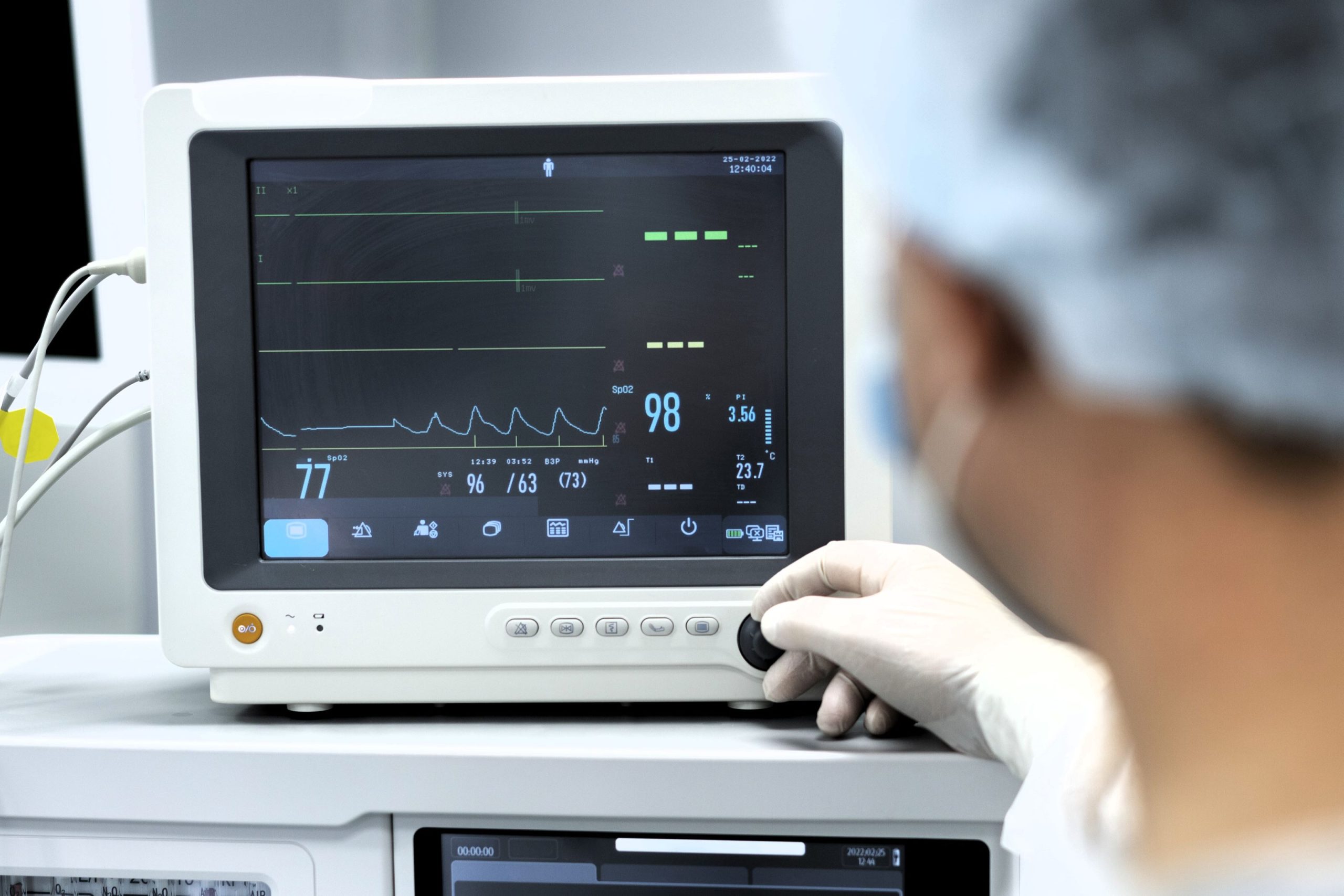 SPESIALITE ALAT KESEHATAN DAN TERMINOLOGI MEDIS